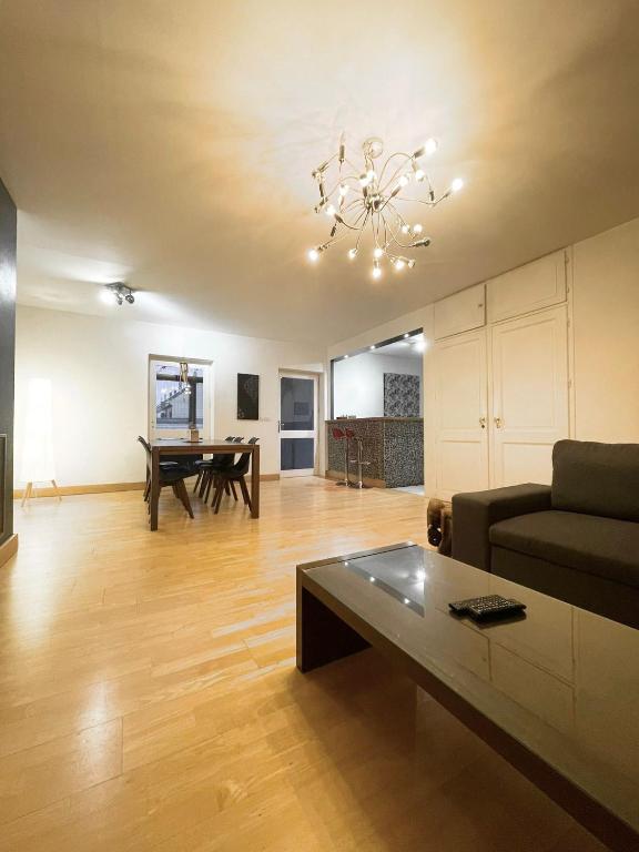 Bale 23 Magnifique Logement 6 Pers Parking Prive – photo 23