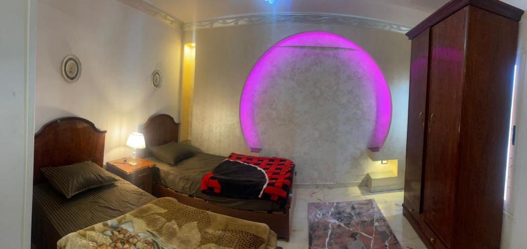 Posezení v ubytování Luxury 3 bedrooms apartment for rent in a sheikh zayed compound