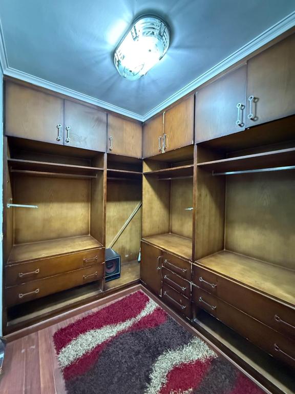 Postel nebo postele na pokoji v ubytování Grand Apartment Pyramids
