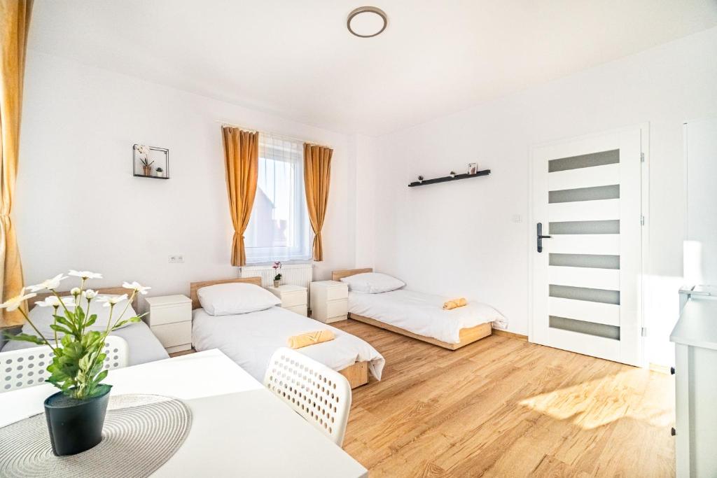 Hostel PW INVEST HOME - Habitación Triple