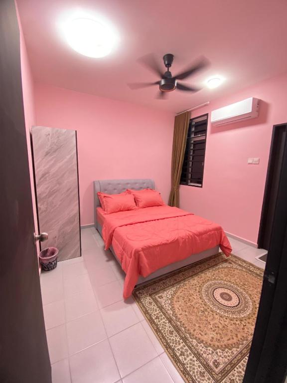 Postel nebo postele na pokoji v ubytování SA Bella Homestay 4R3BR 15PAX