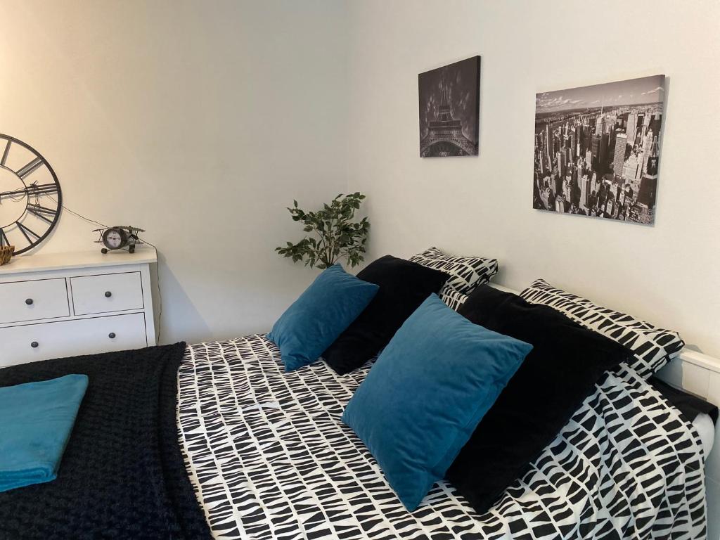 Studio Moderne Tout équipé Wifi - Parking gratuit - Proche de la Nature - スタジオアパートメント