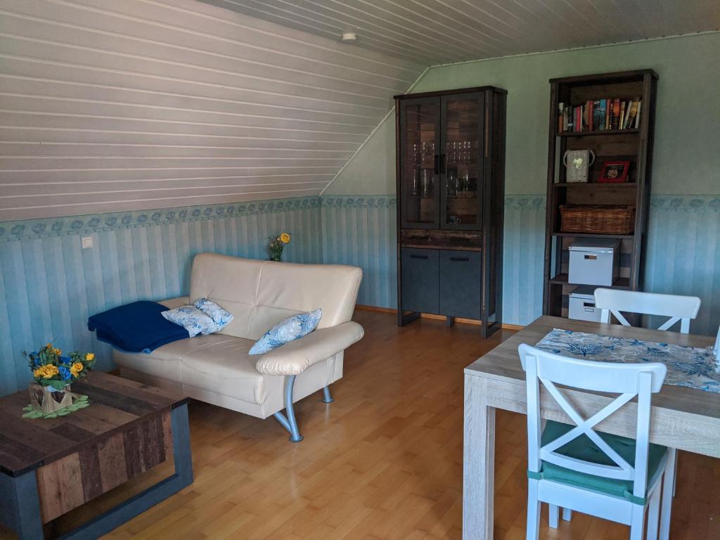 Posezení v ubytování Ferienwohnung Apfelgarten