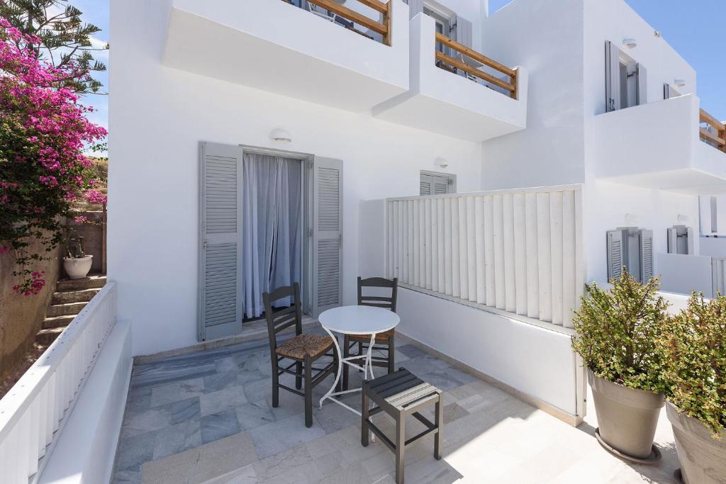 Balkón nebo terasa v ubytování Vounali Rooms