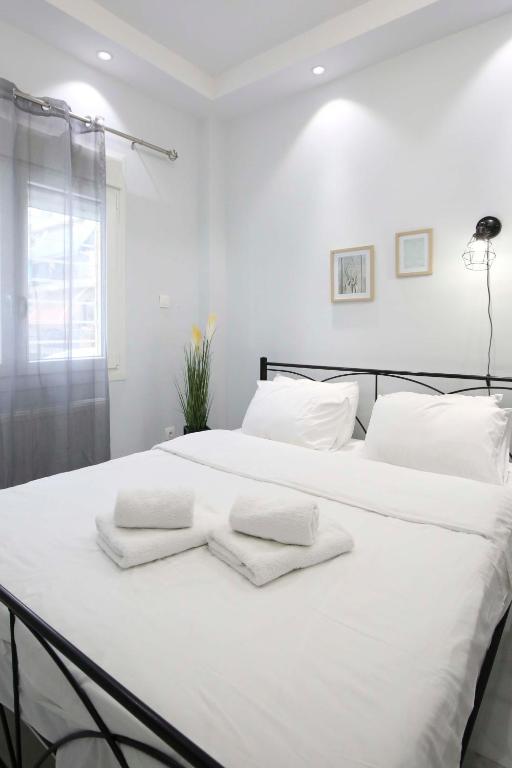 Ioanna Apartments Luxury Studio 2