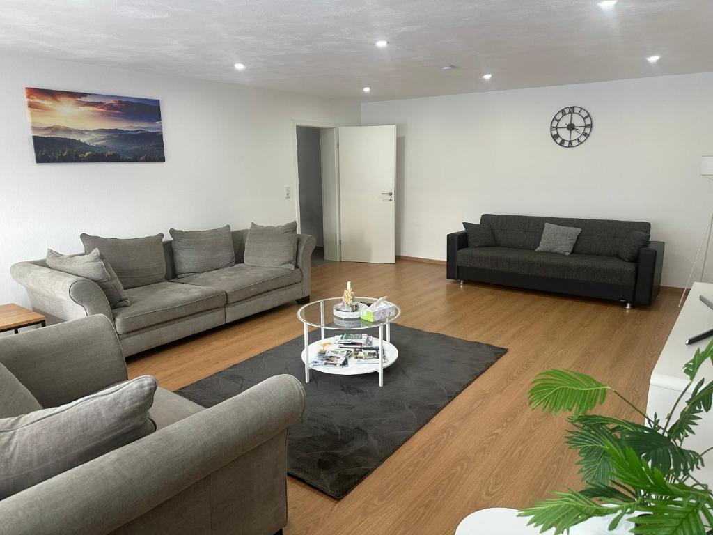 Et opholdsområde på Ferienwohnung in der schönen Eifel!