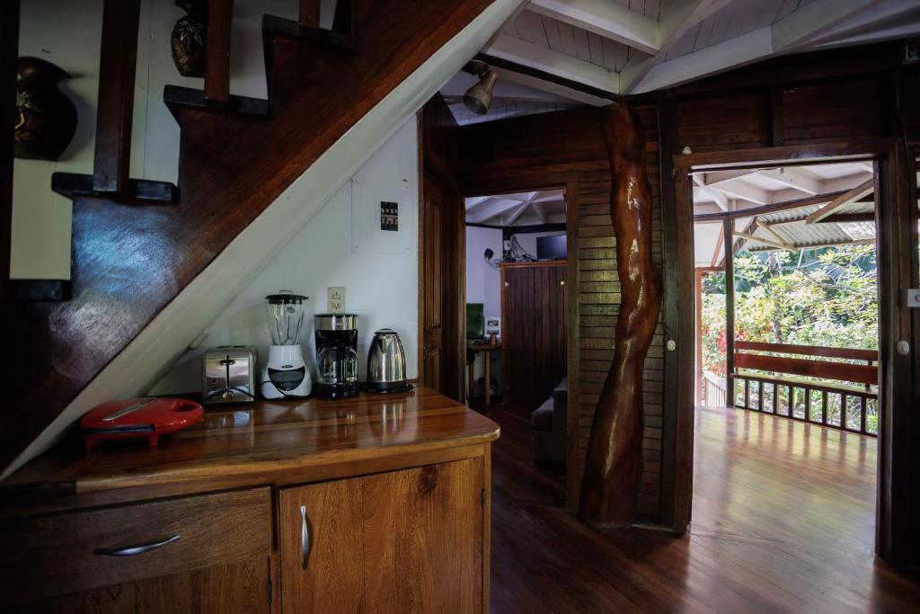 Kuchyň nebo kuchyňský kout v ubytování Bungalows Aché Cahuita