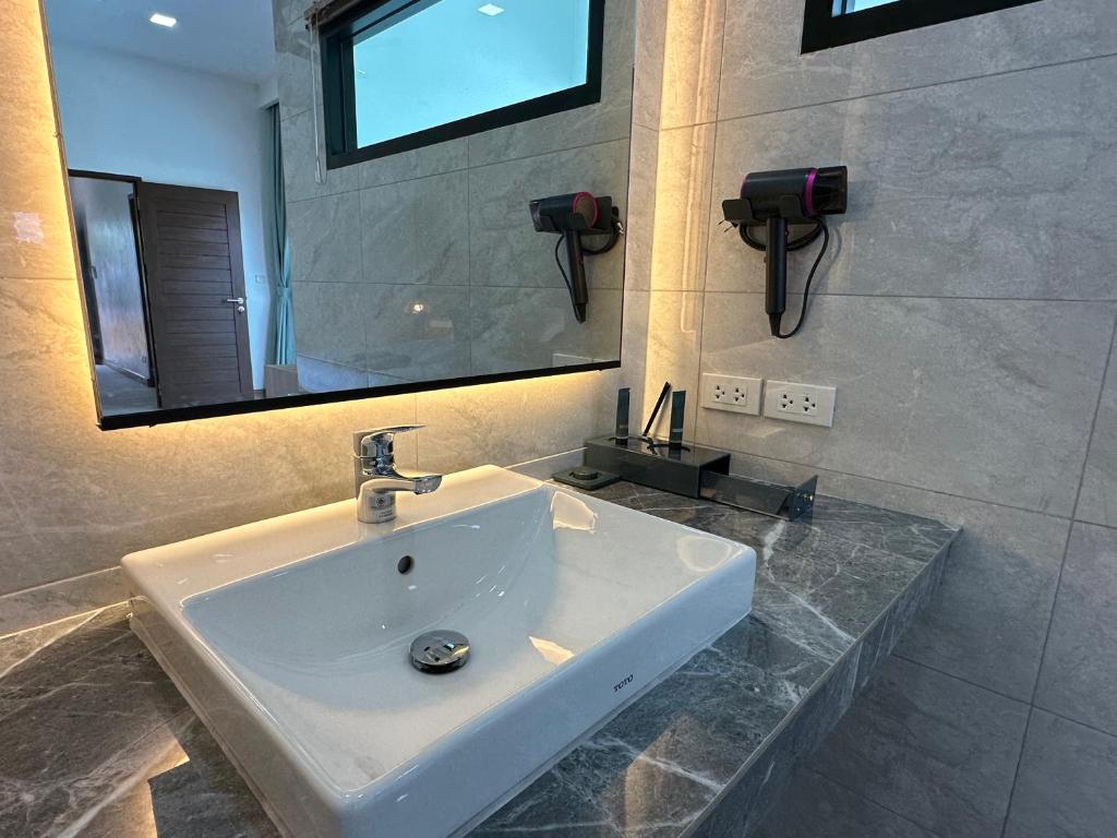 Koupelna v ubytování Aonang nine poolvilla resort