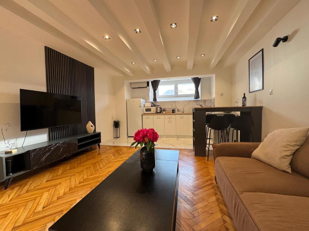 Matija Urban Suits- Downtown - 7