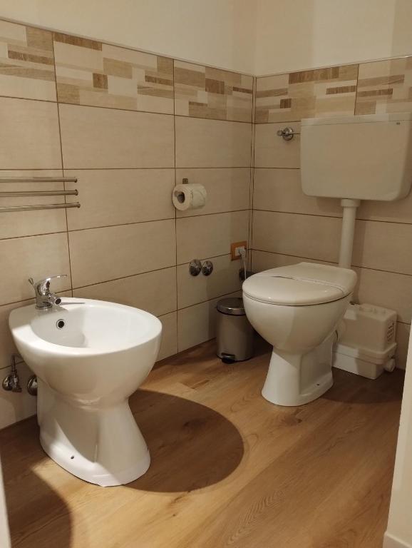 Uma casa de banho em Suleima B&B Messina Centro