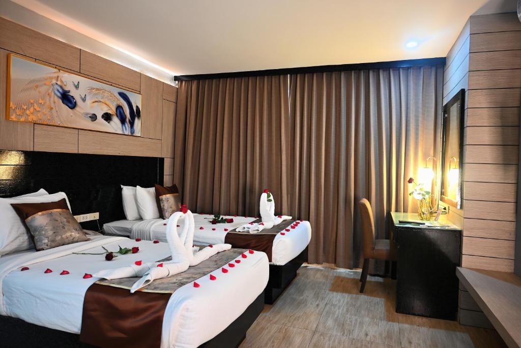 Boss Suites Nana Hotel - Resim 20