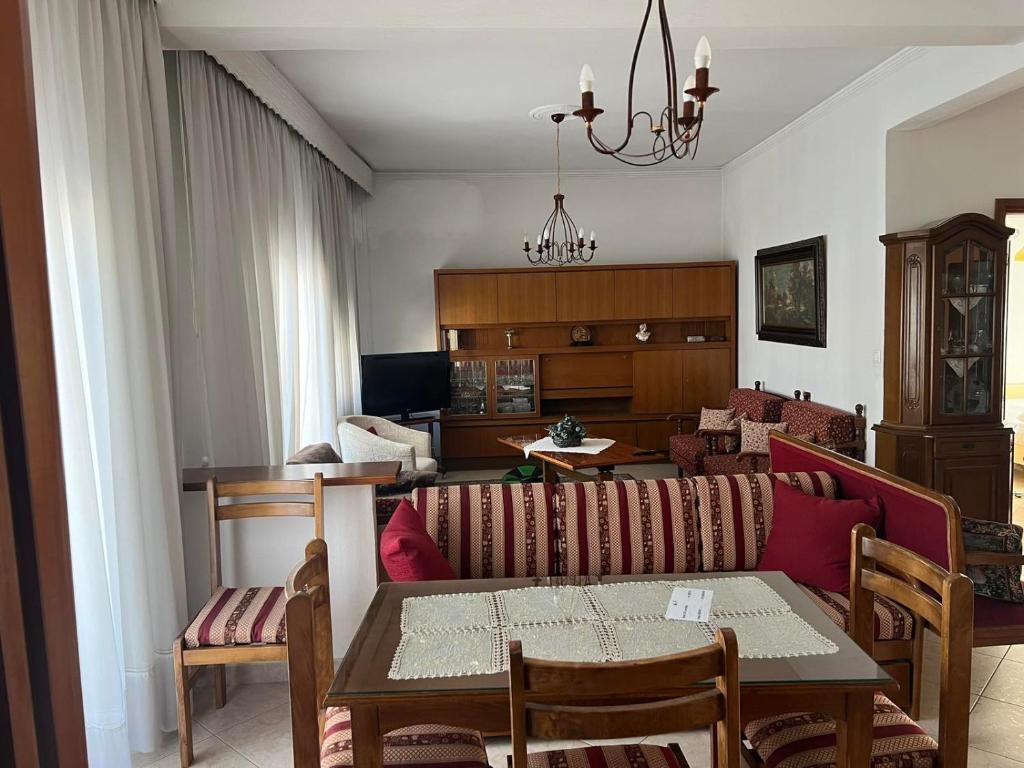 Apartment with two bedrooms in City Centre in Drama Greece - Twee Slaapkamers Appartement