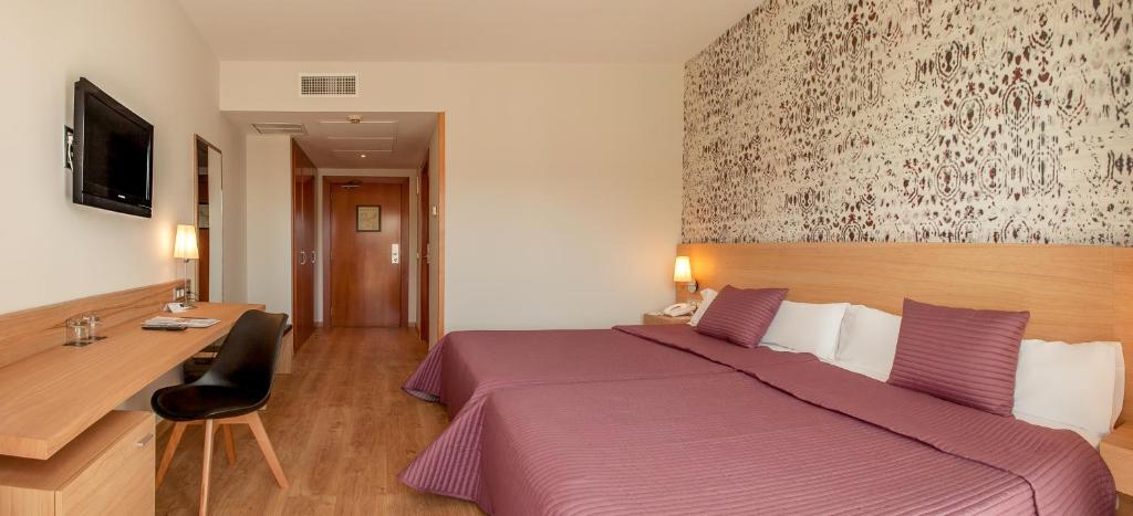 RH Princesa Hotel & Spa 4* Sup - Family Room With Terrace (2 Adults + 1 Child )