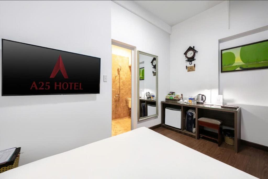 Kuchyň nebo kuchyňský kout v ubytování A25 Hotel - Hoàng Quốc Việt