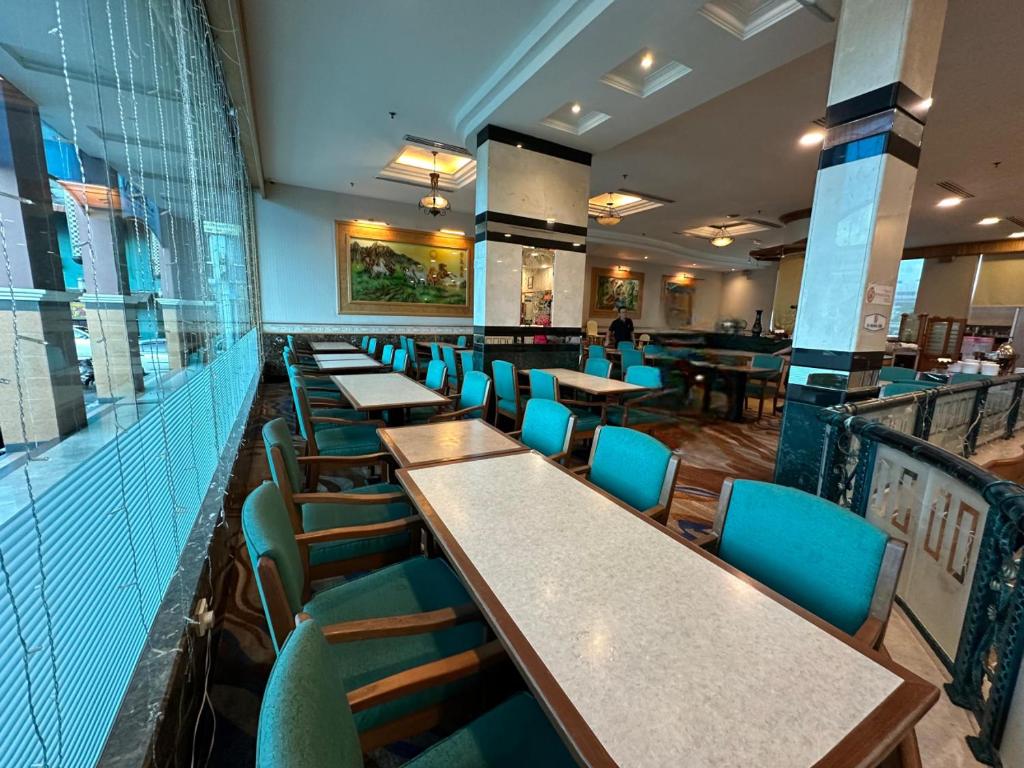 Restaurace v ubytování The Paramount Hotel Sibu