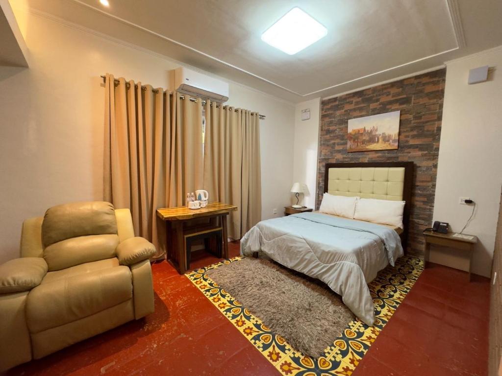 Armando's Garden Resort and Restaurant - Suite