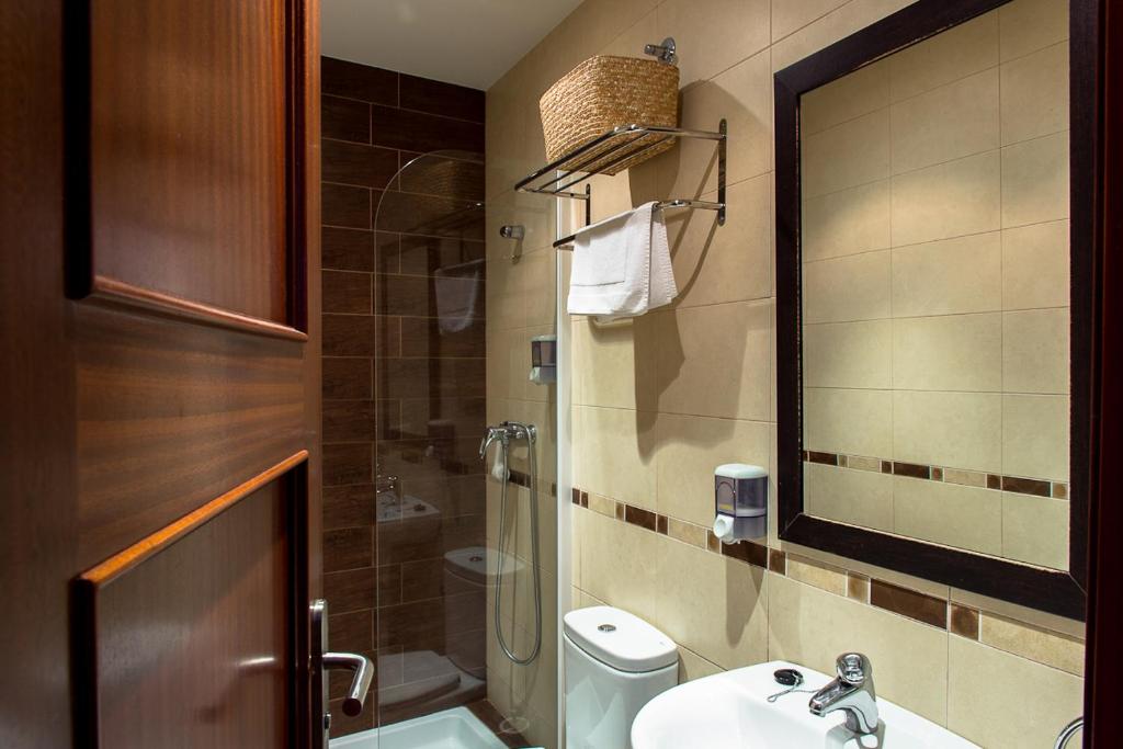 Casa do Comediante - Four-Bedroom Apartment (8 Adults)