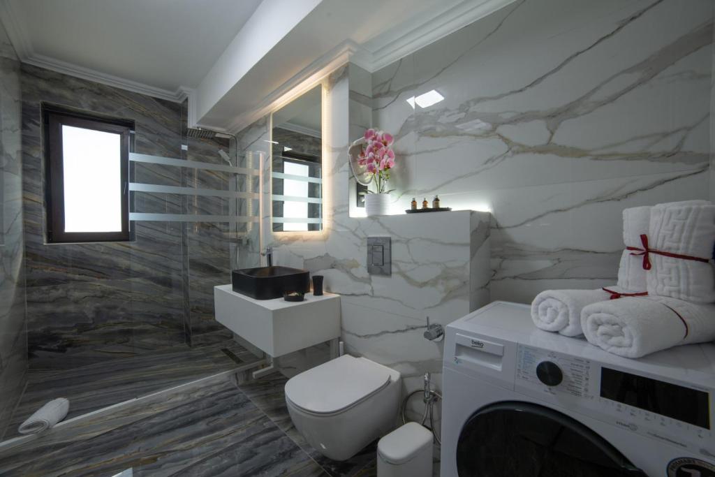 Crystal Luxury - Resim 18