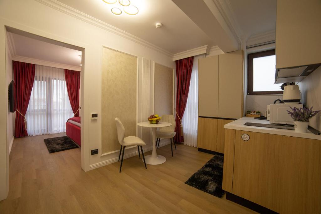 Crystal Luxury - Resim 3