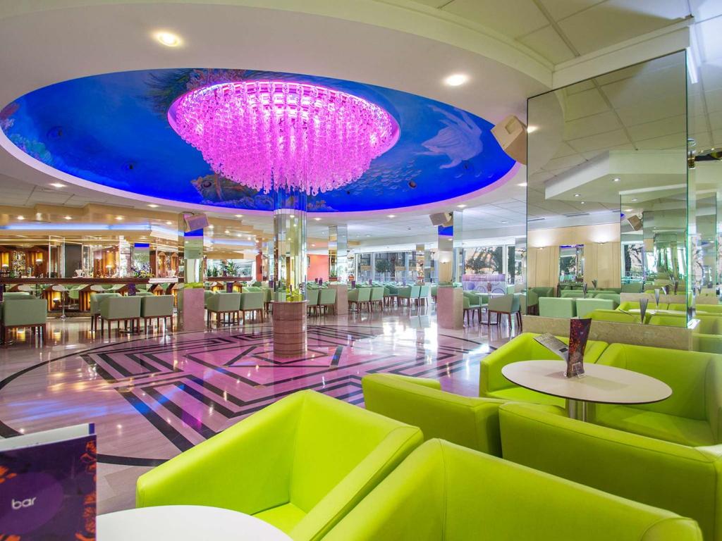 Posezení v ubytování Hotel Servigroup Calypso