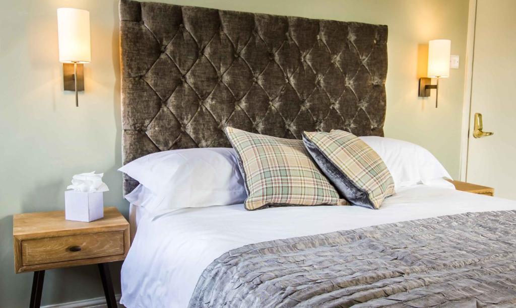 Crown & Punchbowl - Resim 15