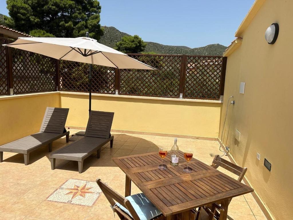 Villaluciana Solanas, Solanas (prezzi aggiornati per il 2026)