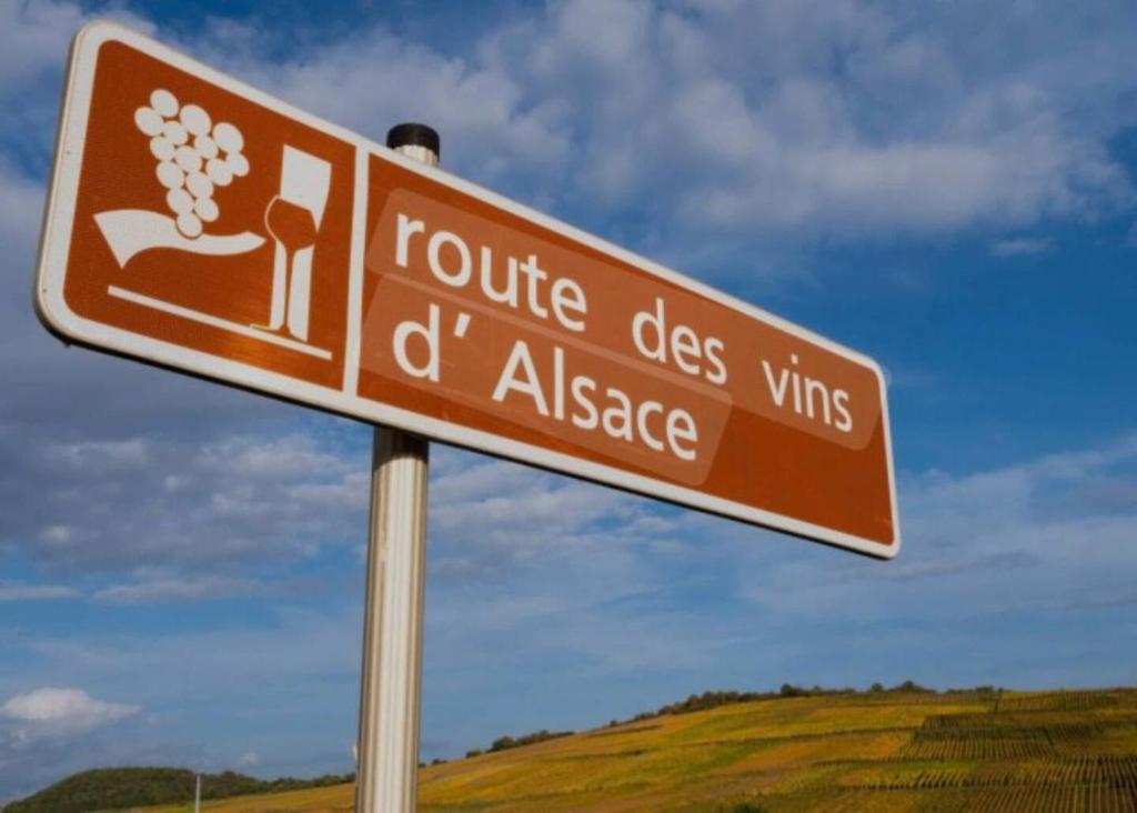 شهادة أو جائزة أو لوحة أو أي وثيقة أخرى معروضة في Suite cosy indépendante Evasion env Colmar