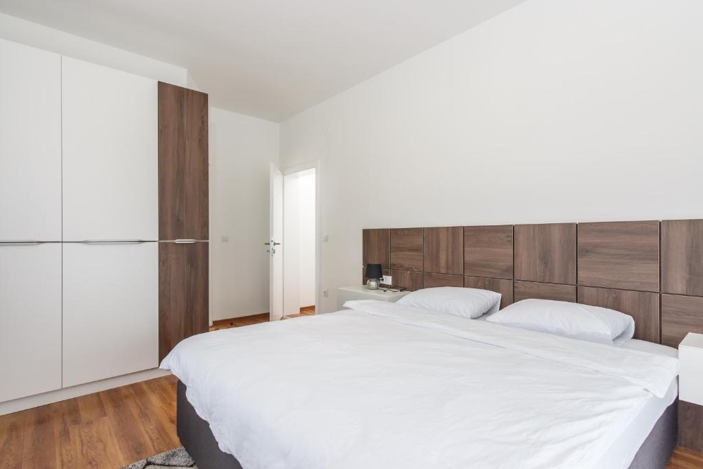 Pazaric residence