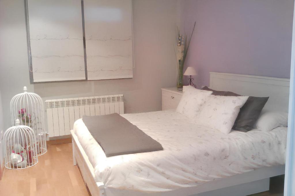 Posteľ alebo postele v izbe v ubytovaní Comfort Apartment Cirueña + Pool