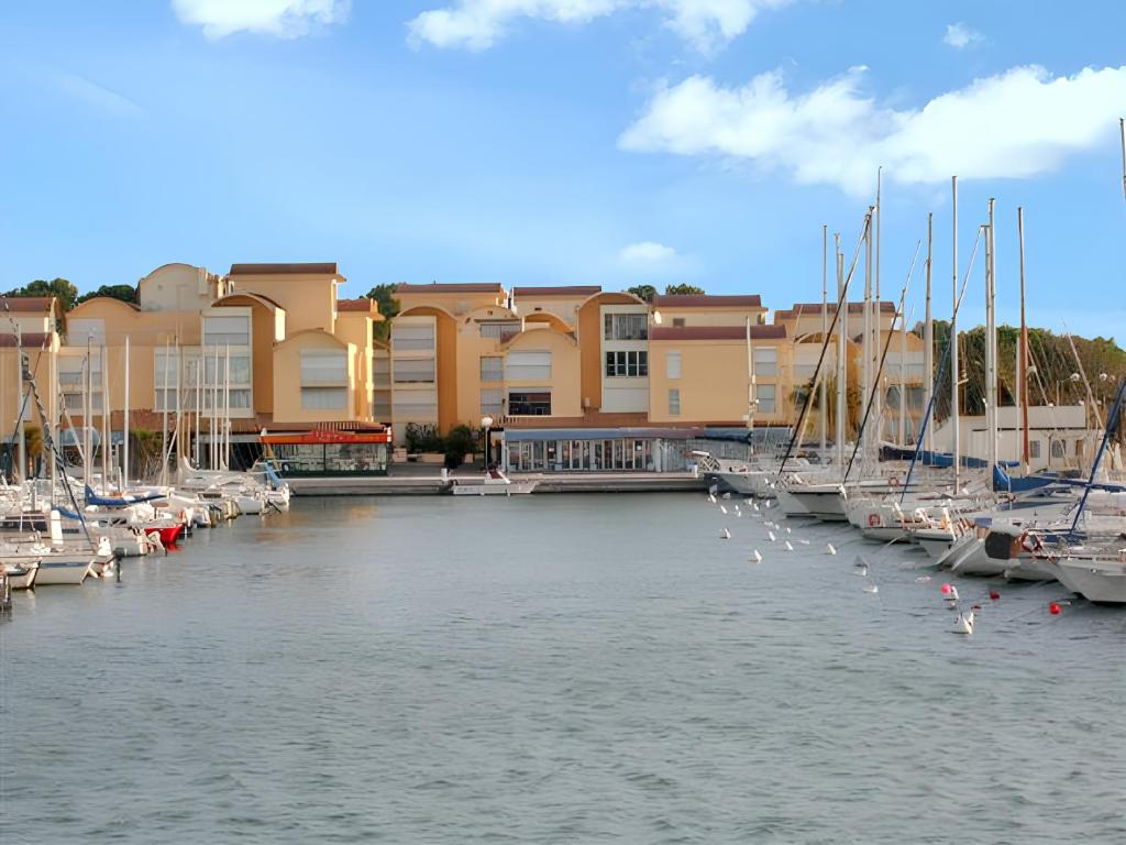 Naturlandskabet i nærheden af lejligheden