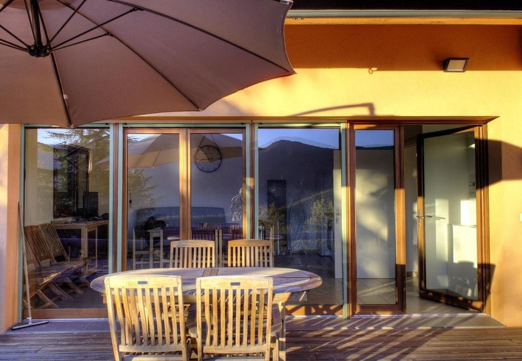 Αίθριο ή υπαίθριος χώρος στο Les romarins d'auvare