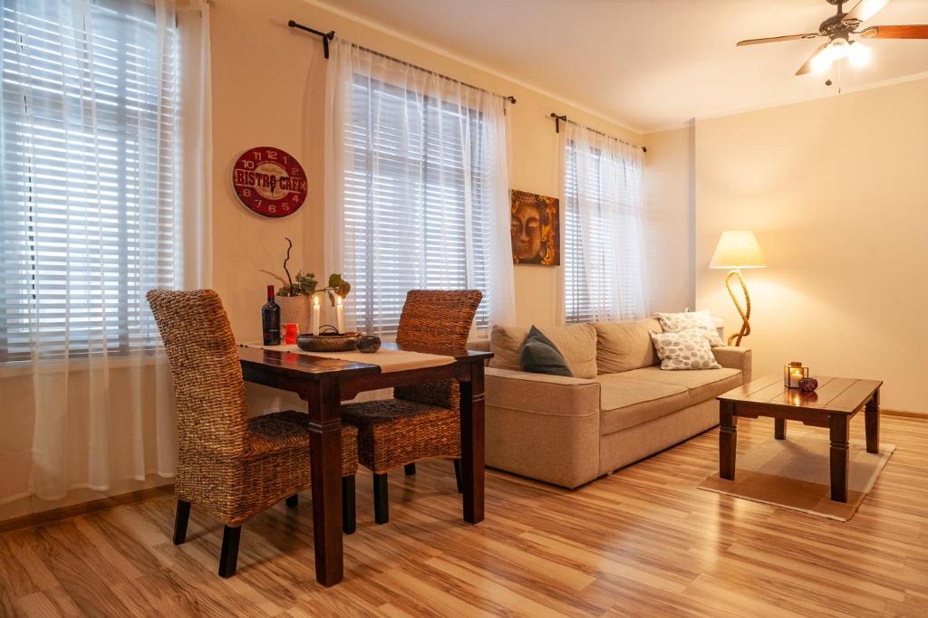 STING Boutique Apartments - 