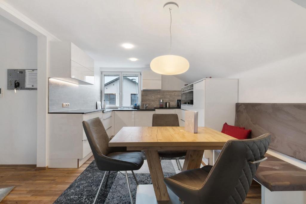 Kuchyň nebo kuchyňský kout v ubytování Ferienwohnung Rheintal Hard