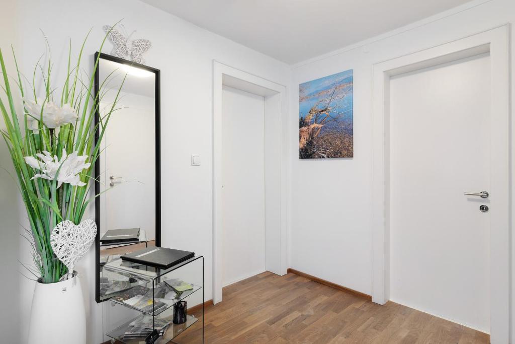 Fotografie z fotogalerie ubytování Ferienwohnung Rheintal Hard v destinaci Hard