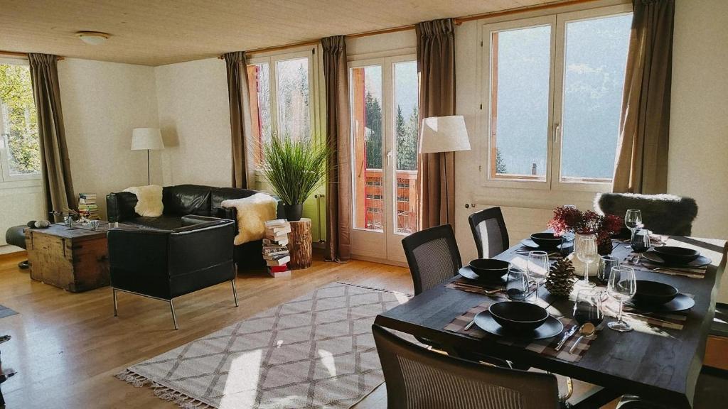 Posezení v ubytování Chalet Sonnenhof Wengen