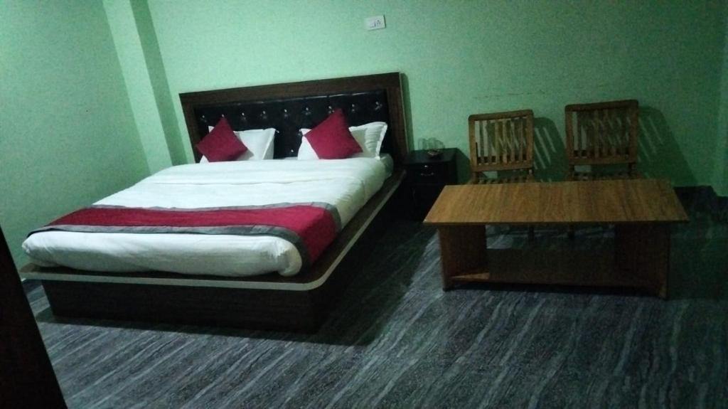 Postel nebo postele na pokoji v ubytování Hotel River View