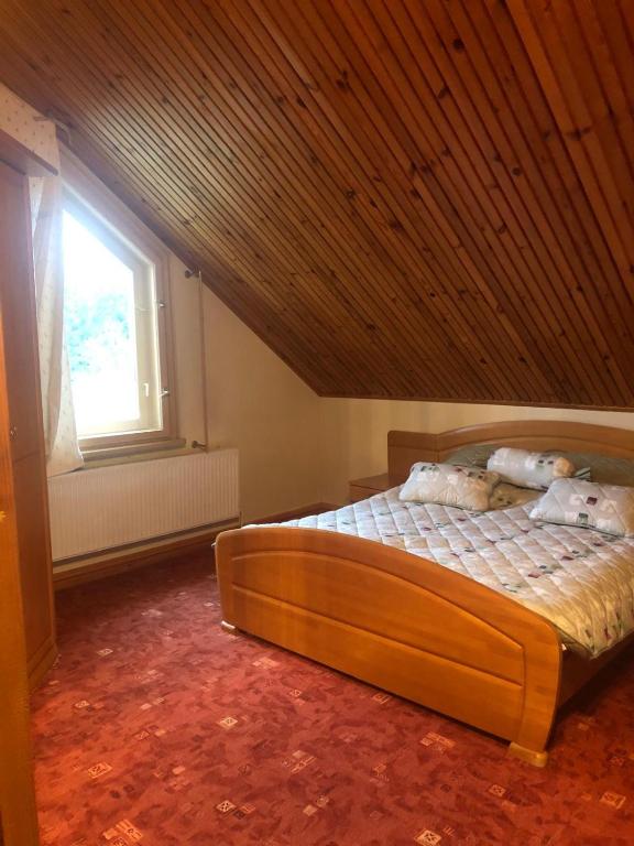 Postel nebo postele na pokoji v ubytování Grand Elion