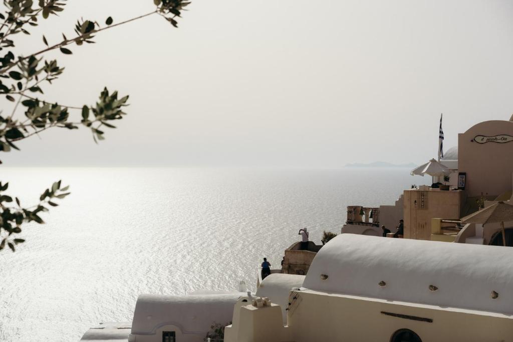 Nano Oia Villas - 14