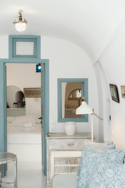 Nano Oia Villas - 15