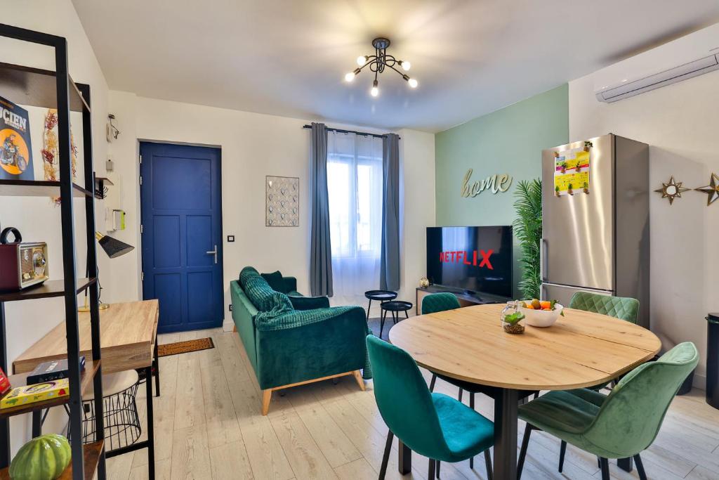 LE LUCIEN Eco-Appart'Hôtel - Angouleme - Centre - Wifi - Parking privé - Classé 4 étoiles - デラックス アパートメント
