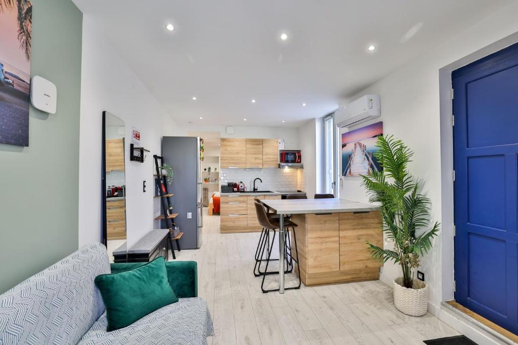 LE LUCIEN Eco-Appart'Hôtel - Angouleme - Centre - Wifi - Parking privé - Classé 4 étoiles - アパートメント - 1階