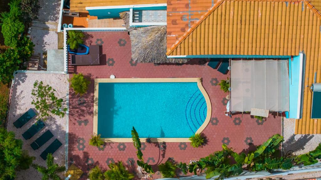 Bazén v ubytování Casa Leonore Studio nebo v jeho okolí
