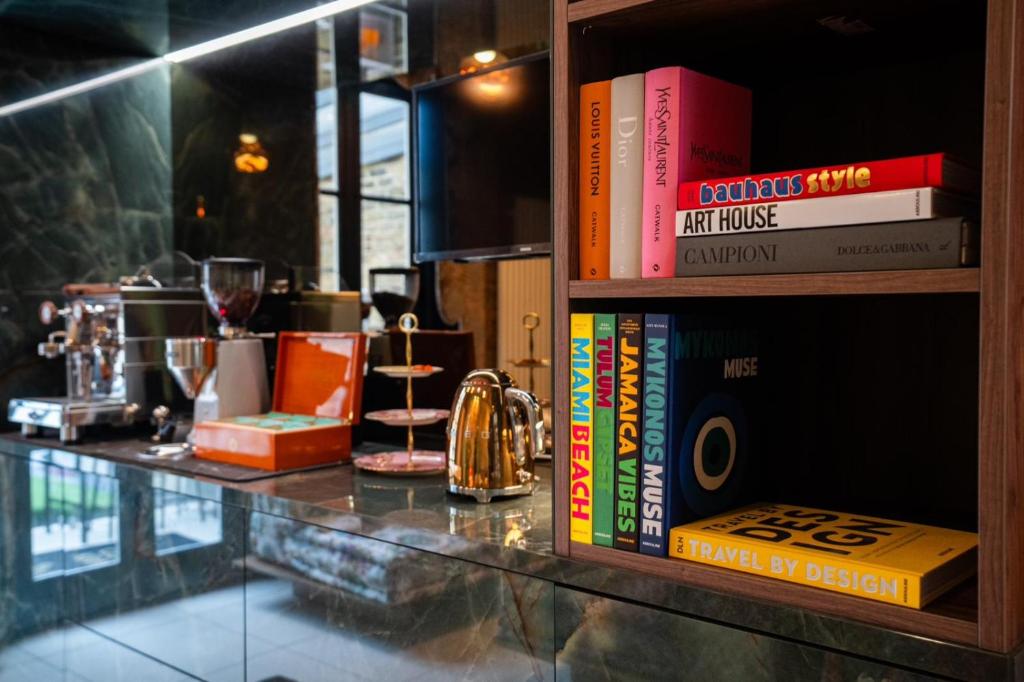 The Melville Hotel by Rokxy- Kings Cross - Resim 22