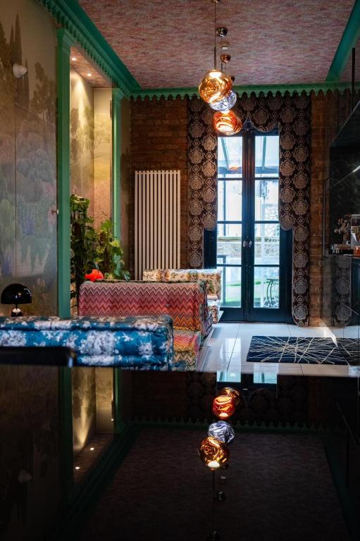 The Melville Hotel by Rokxy- Kings Cross - Resim 45