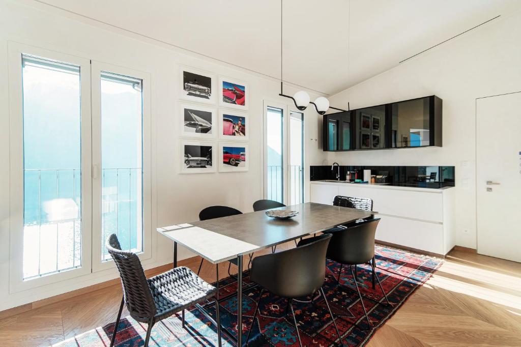 Unique Gandria Attic by Quokka 360 - Elegant Lake View Apartment - Resim 2