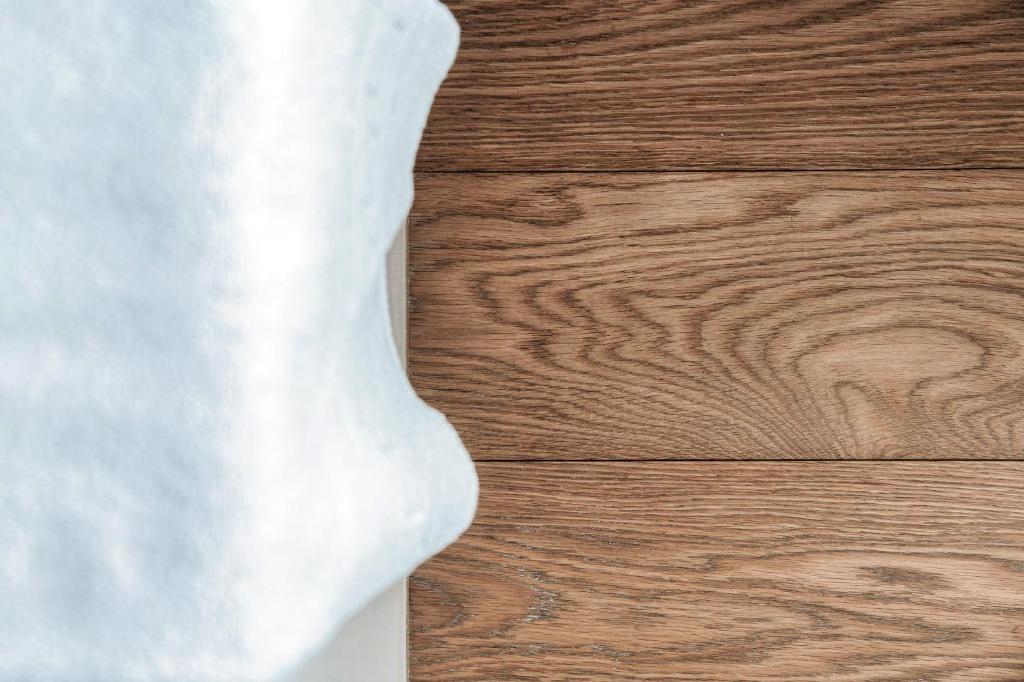 Unique Gandria Attic by Quokka 360 - Elegant Lake View Apartment - Resim 42