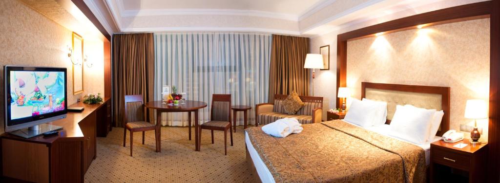 Diplomat Hotel by AG Hotels Group - Habitación Doble Estándar Con Vista Bayterek