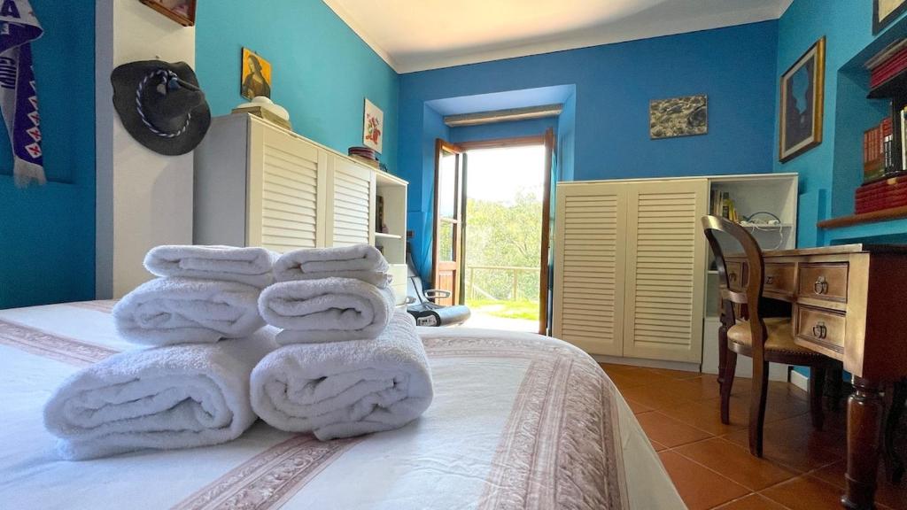 Łóżko lub łóżka w pokoju w obiekcie Brucina - Private holiday apartment with shared pool