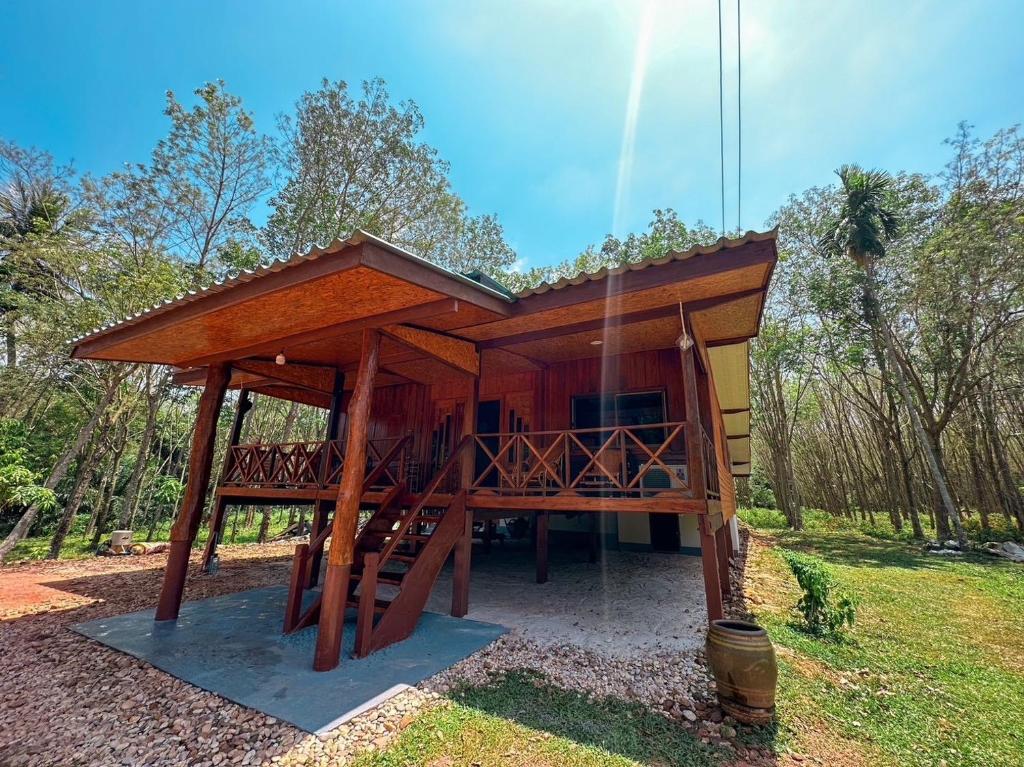 Vườn quanh Bann Koh Pu Homestay