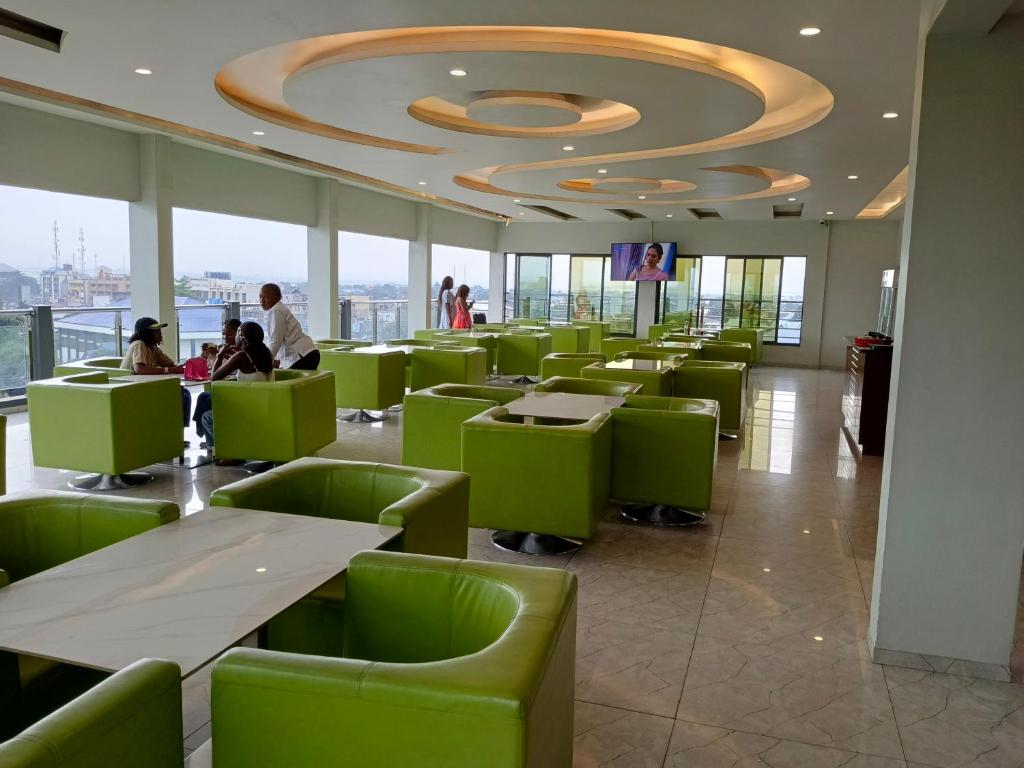 Restaurace v ubytování Indigo Hotel